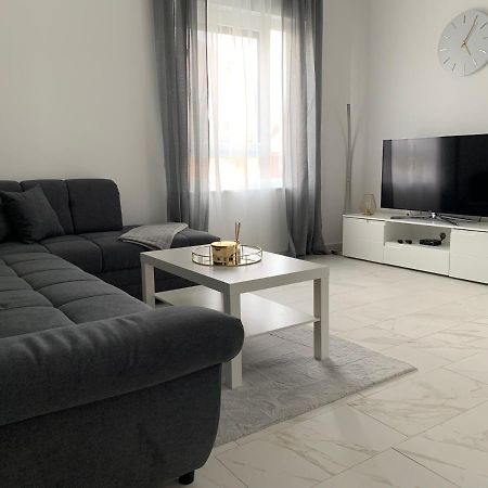 Ad Apartment ซาเกร็บ ภายนอก รูปภาพ
