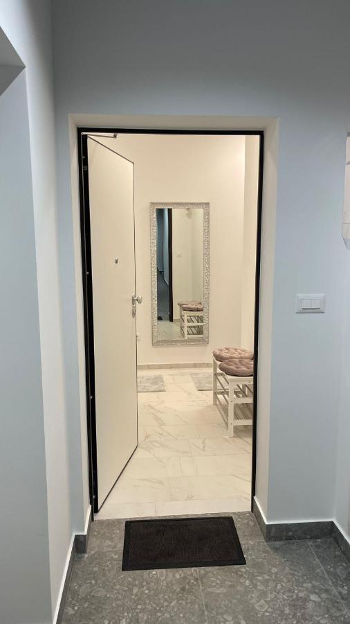 Ad Apartment ซาเกร็บ ภายนอก รูปภาพ
